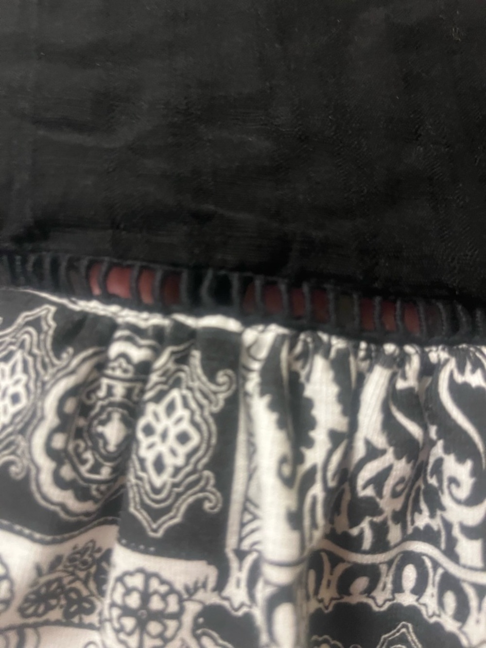 Napa Valley Blk&Wht Embroidered Peasant Top Cotton and Knit Size PM Cottagecore - Picture 5 of 8